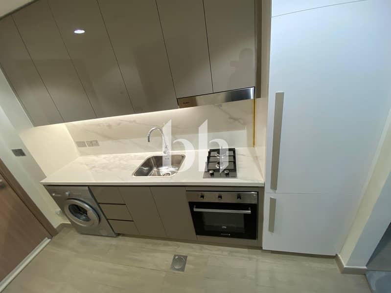13 images image img