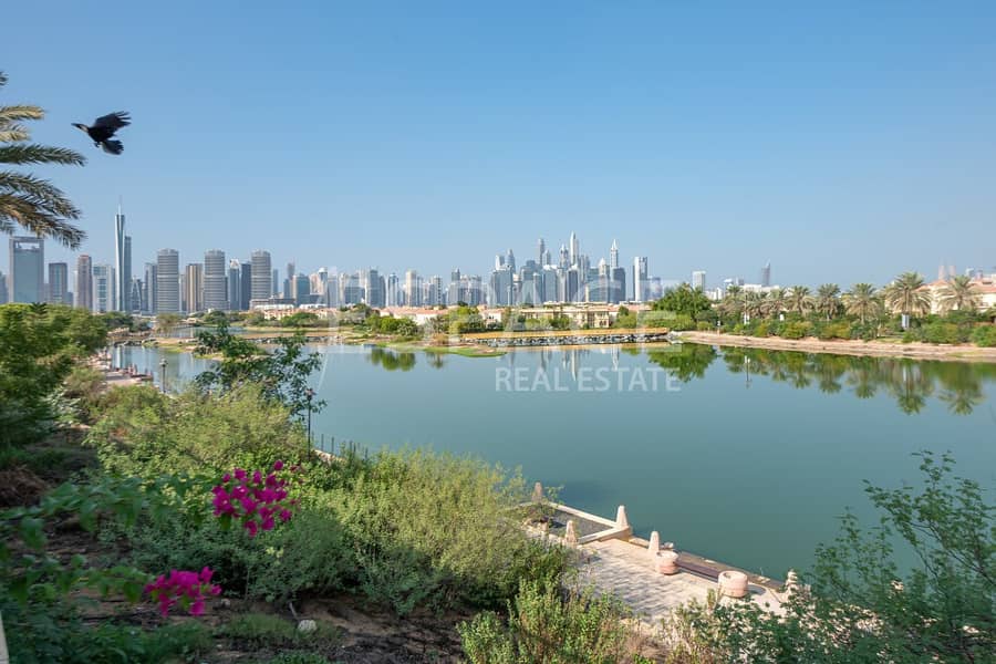 Main Lake Views | Elevated Garden Hall