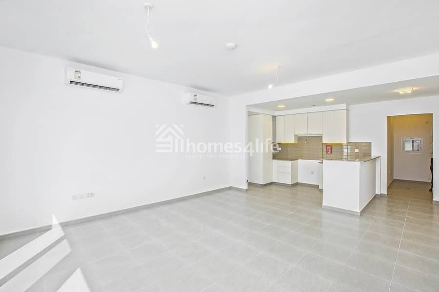 Next to pool in Zahra Apartments | Corner unit Townhouse | Next to pool in Zahra Apartments | Corner unit Townhouse |