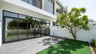 تاون هاوس في جميرا لاكشري،عقارات جميرا للجولف 4 غرف 8750000 درهم - 14908045