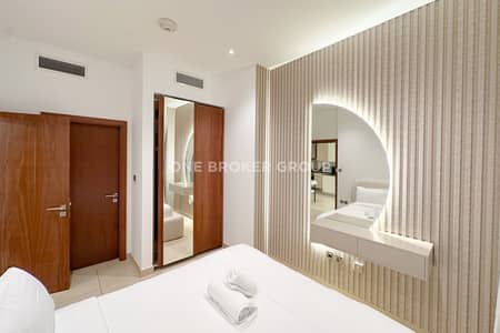 1 Bedroom Flat for Rent in Dubai Marina, Dubai - Elegant | Pool View |12 Cheques