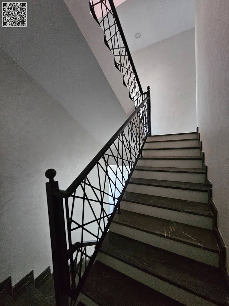 13 1000927948. jpg