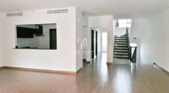 Pool View | Large 2BR+M | Well Maintained Pool View | Large 2BR+M | Well Maintained