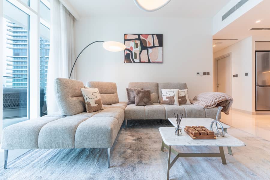 3 Sofa 1. jpg
