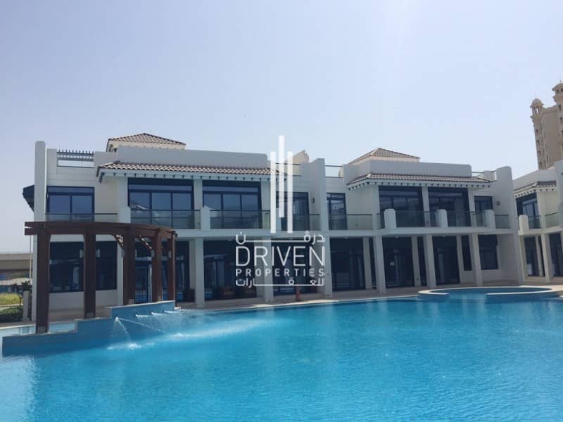 Elegant 4 Bed Townhouse | Prime Location Elegant 4 Bed Townhouse | Prime Location