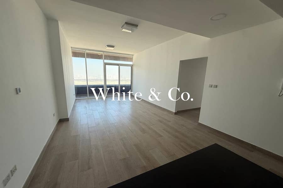 Vacant | Modern Unit | Great Amenities Vacant | Modern Unit | Great Amenities