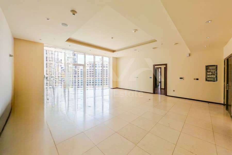 ROAD VIEW | UNFURNISHED | VACANT | MODERN ROAD VIEW | UNFURNISHED | VACANT | MODERN