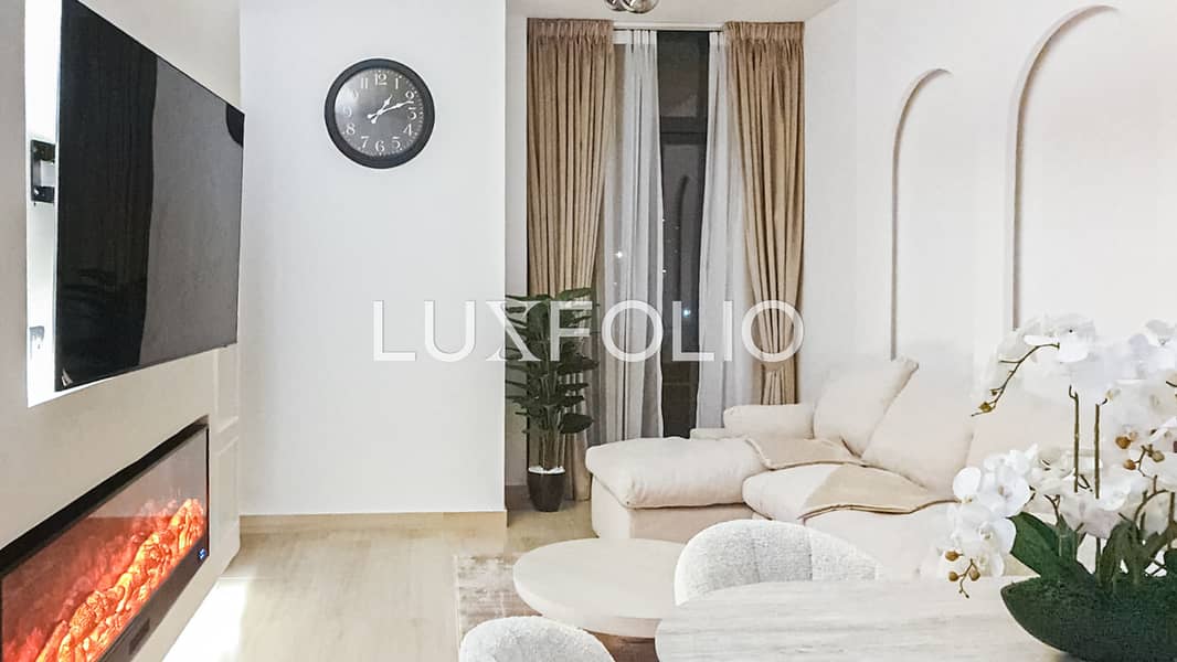FULLY FURNISHED | UPGRADED | VACANT FULLY FURNISHED | UPGRADED | VACANT
