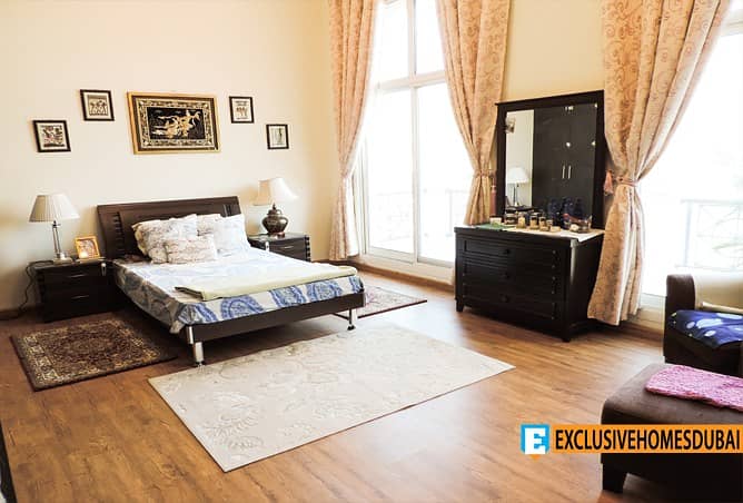 Corner | Custom Built 5BR | Private Pool Corner | Custom Built 5BR | Private Pool