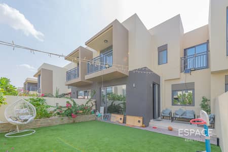 3 habitaciones Villa para en Venta en Dubai Hills Estate, Dubai - Villa en Dubai Hills Estate,Maple,Maple 2, 3 dormitorios, 4590000 AED - 14912297 3 habitaciones Villa para en Venta en Dubai Hills Estate, Dubai - Villa en Dubai Hills Estate,Maple,Maple 2, 3 dormitorios, 4590000 AED - 14912297
