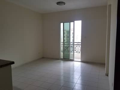شقة في الحي اليوناني المدينة العالمية 1 غرف 32000 درهم - 4425986 شقة في الحي اليوناني المدينة العالمية 1 غرف 32000 درهم - 4425986