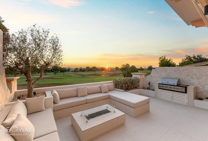 Stunning Home | Golf Course View | Fully Upgraded Stunning Home | Golf Course View | Fully Upgraded