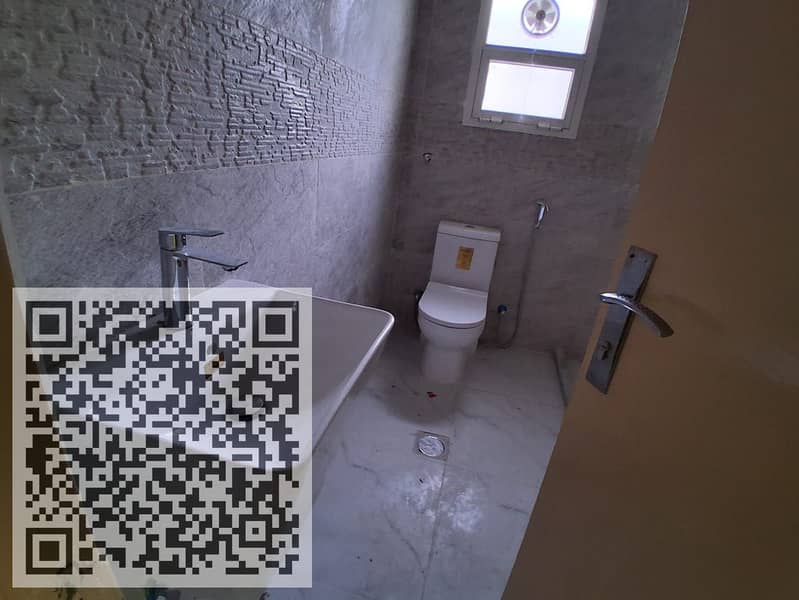 4 4b92ca6f-73c8-4b21-acb9-f2804bbee76d. jpg