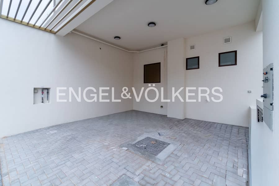 Single Row | Maid's Room | Vacant | New - Image 26