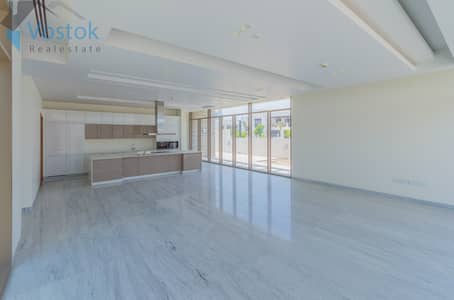 7 bed Mansion | Contemporary | direct on Lagoon | ready 7 bed Mansion | Contemporary | direct on Lagoon | ready