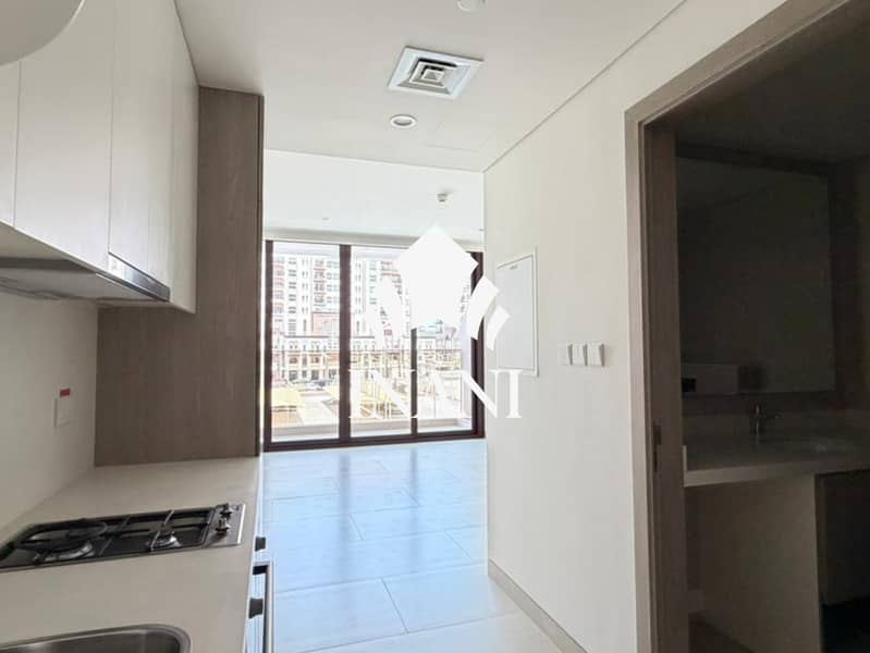 COMMUNITY VIEW | READY | SEMI FURNISHED - Image 2