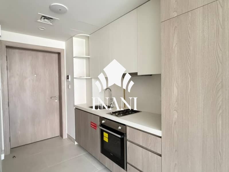 COMMUNITY VIEW | READY | SEMI FURNISHED - Image 6