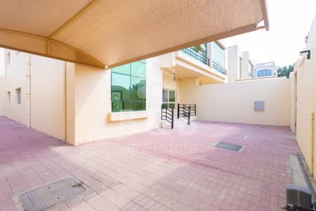 3 Bedroom Townhouse for Rent in Khuzam, Ras Al Khaimah - WhatsApp-Image-2026-04-20-at-15.08. 20. jpg 3 Bedroom Townhouse for Rent in Khuzam, Ras Al Khaimah - WhatsApp-Image-2026-04-20-at-15.08. 20. jpg