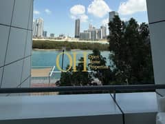 Stylish Townhouse | Prime Location | Vibrant Community