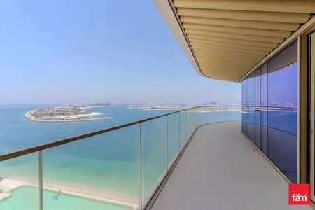 3 Bedroom Flat for Sale in Dubai Harbour, Dubai - Full Palm View | Private Beach Access | Investment