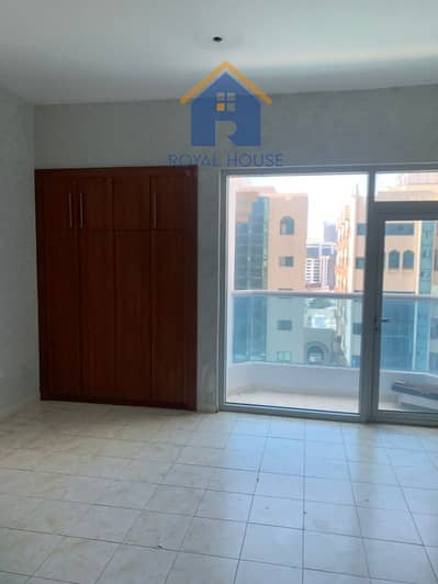 2 Bedroom Flat for Sale in Al Majaz, Sharjah - 20028. jpg 2 Bedroom Flat for Sale in Al Majaz, Sharjah - 20028. jpg