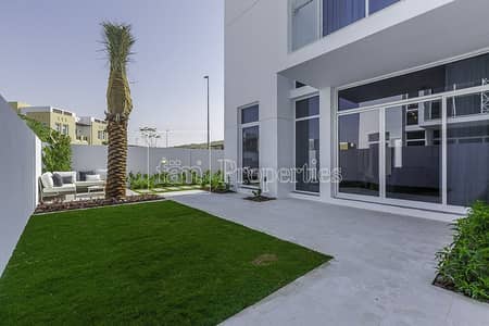 Arabella 1| 3 Bed+Maid | Single Row Arabella 1| 3 Bed+Maid | Single Row