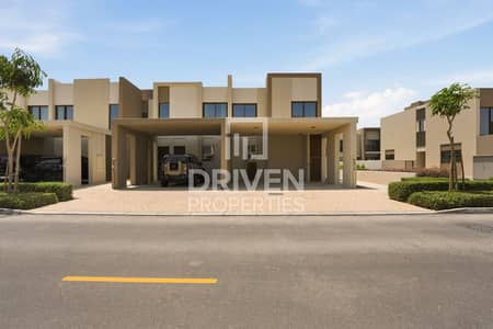 4 Camere Townhouse in Vendita a Dubailand, Dubai - Villetta a schiera a Dubailand,Villanova,La Violeta,La Violeta 2, 4 camere da letto, 4300000 AED - 14920200 4 Camere Townhouse in Vendita a Dubailand, Dubai - Villetta a schiera a Dubailand,Villanova,La Violeta,La Violeta 2, 4 camere da letto, 4300000 AED - 14920200