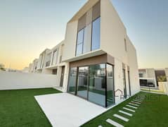 Corner House | Single Row | Genuine listing