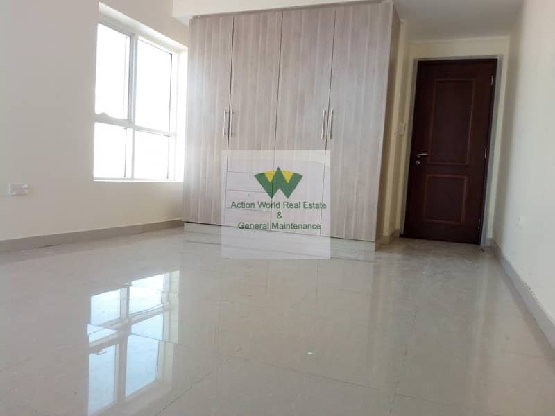 Spacious 1 BHK Apt with Fully Fitted Kitchen Near Public Park Spacious 1 BHK Apt with Fully Fitted Kitchen Near Public Park