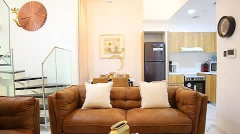 2 Bedroom Villa for Rent in Masdar City, Abu Dhabi - 20a6942f-a0c0-45b2-a30d-8a0e81cda331. jpeg