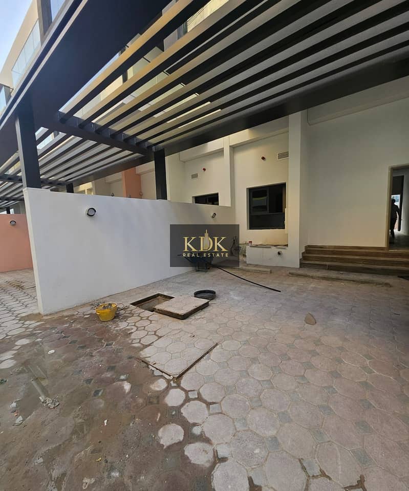 4BHK + Maid | Prime Villa | Ready to Move - Image 16
