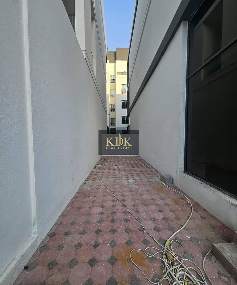 4BHK + Maid | Prime Villa | Ready to Move - Image 25