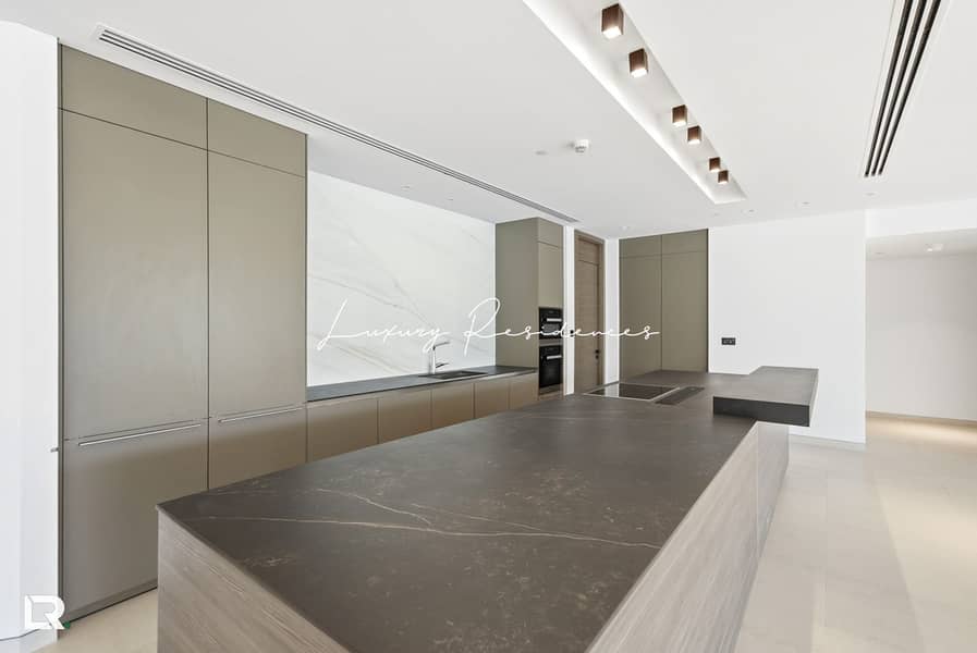 7 W_Residences_mansion_4_ap_101-MLS-9. jpg