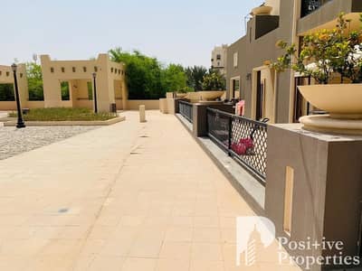 3 BED WITH TERRACE | CLOSE TO POOL 3 BED WITH TERRACE | CLOSE TO POOL