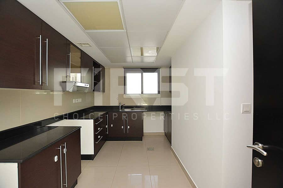 8 Internal Photo of 5 Bedroom Villa in Al Reef Villas (9). jpg