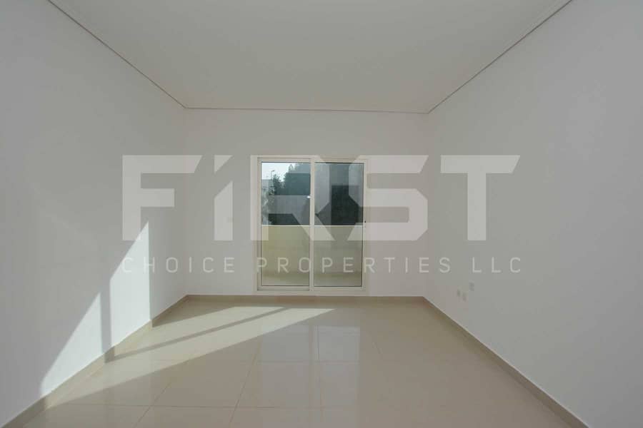 10 Internal Photo of 5 Bedroom Villa in Al Reef Villas (19). jpg