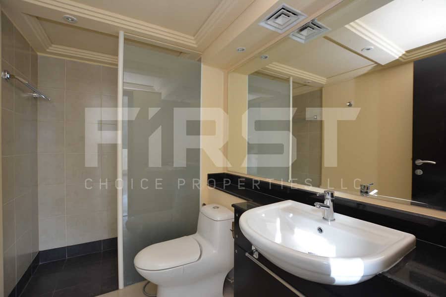 11 Internal Photo of 5 Bedroom Villa in Al Reef Villas (22). jpg