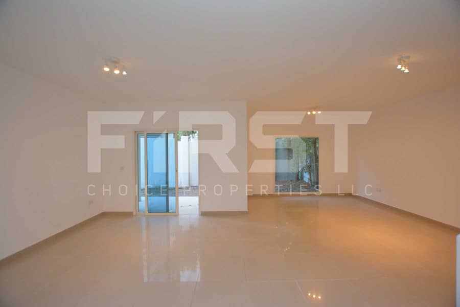 15 Internal Photo of 5 Bedroom Villa in Al Reef Villas (59). jpg