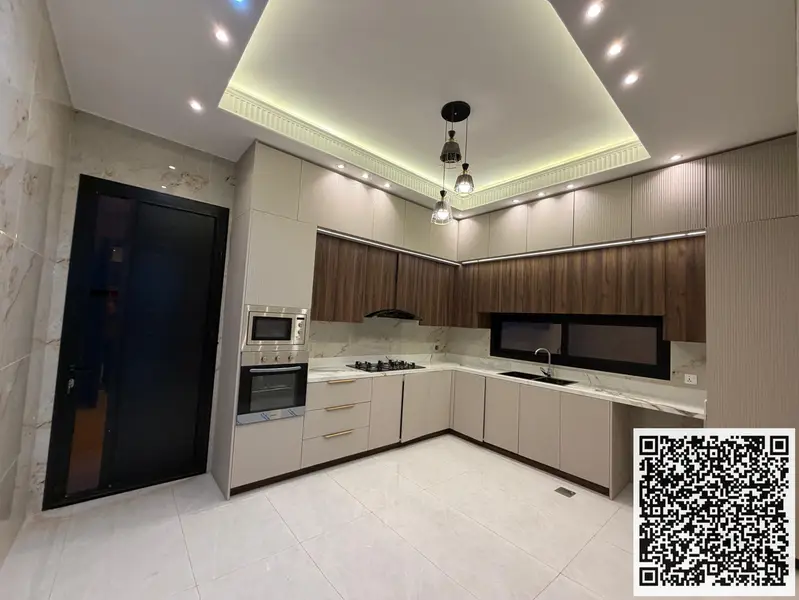 Luxury villa in Al Helio 2, facing Al Hamidiya Park - More