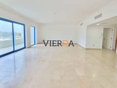 شقة دوبلكس بثلاث غرف نوم + غرفة للخادمة | وحدة سكنية واسعة | شرفة