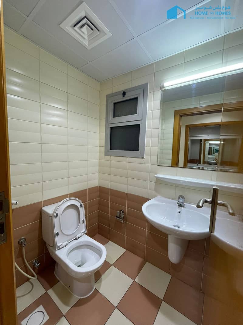 21 Washroom with entrance. jpeg