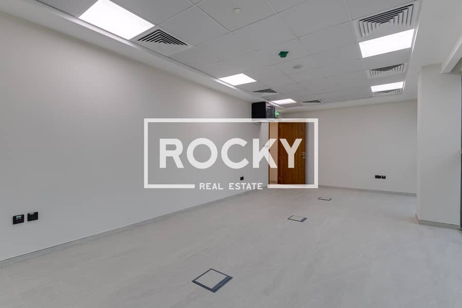 10 Rocky office Al Barsha (4 of 6). jpg