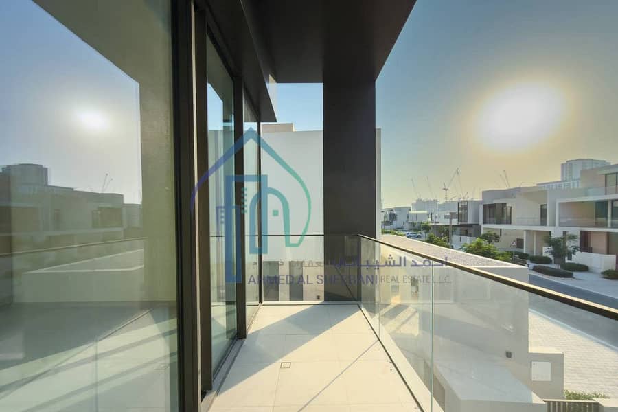 House in Dubai - View 5