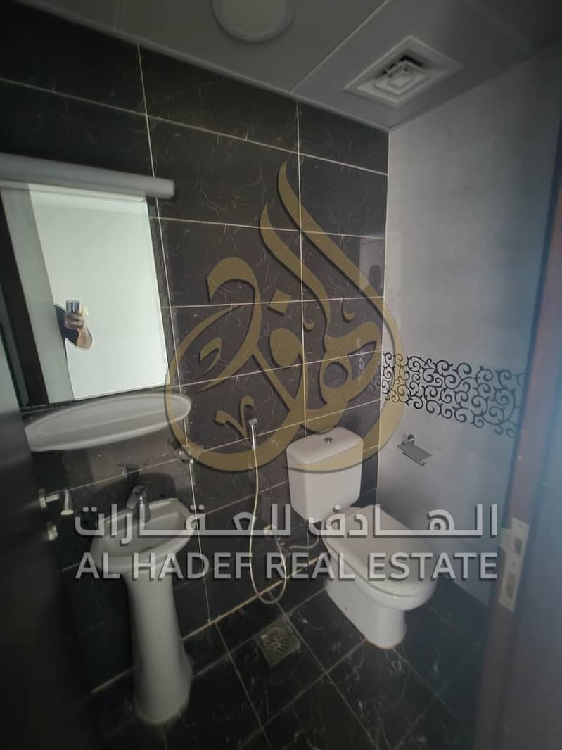 13 c1d42890-896b-4d03-942b-5c0c6ce22a7c. jpg