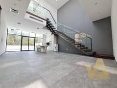 Middle Villa | Fully Upgraded | Vacant Soon
