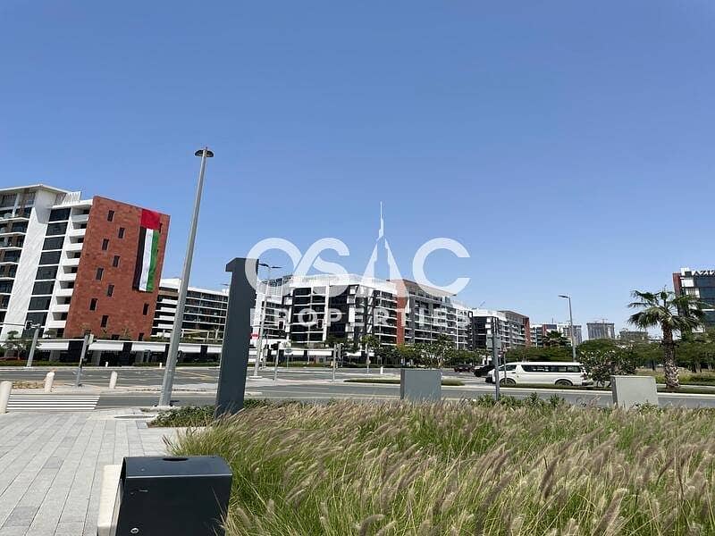 Stunning Studio Apartment | Community View Stunning Studio Apartment | Community View