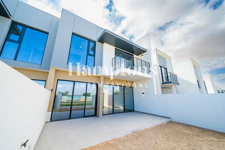 3 habitaciones Townhouse para en Alquiler en The Valley by Emaar, Dubai - Casa adosada en The Valley by Emaar,Eden, 3 dormitorios, 140000 AED - 14927366 3 habitaciones Townhouse para en Alquiler en The Valley by Emaar, Dubai - Casa adosada en The Valley by Emaar,Eden, 3 dormitorios, 140000 AED - 14927366
