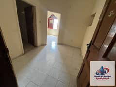 تحت التجديد بالكامل – أجمل وأنسب سعر شقة غرفة وصالة في اليرموك، مع غرفة نوم ماستر، ومطبخ بمساحة كبيرة .