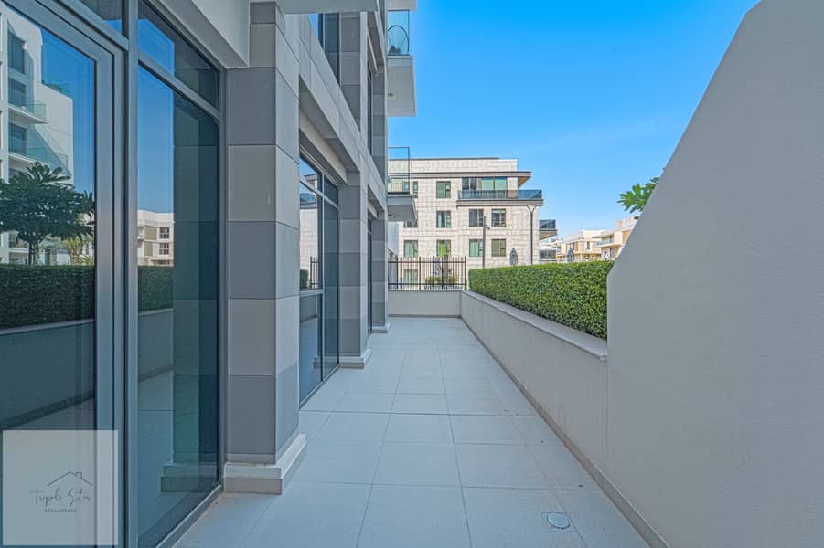 2 104 Azizi Greenfield 2. jpg