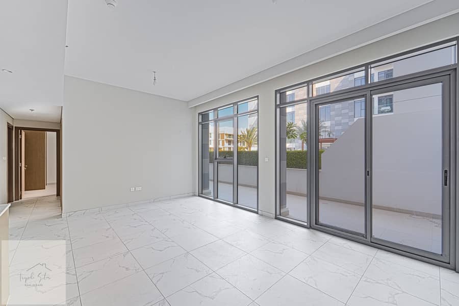 10 104 Azizi Greenfield 10. jpg